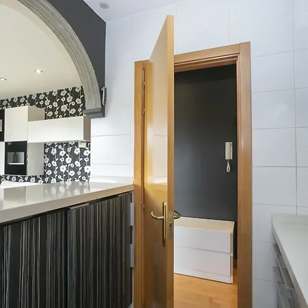 Apartment En Con Piscina